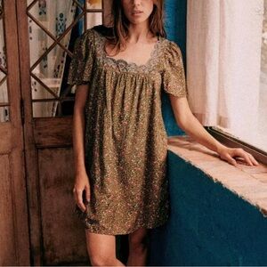 Sezane Caitlin Dress in khaki mini flowers size 6 / French 38